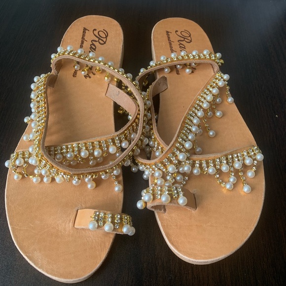 Handmade in Greece leather pearl and jewel sandals - Picture 4 of 8